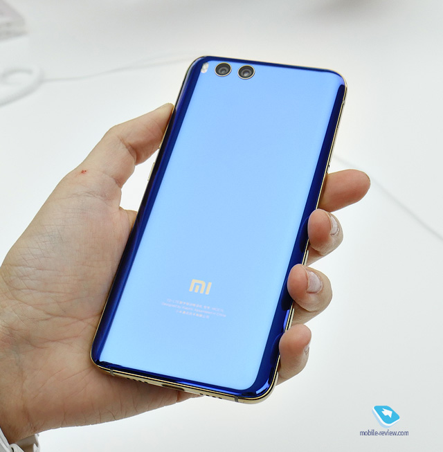 Mobile-review.com Xiaomi Mi6. Первый взгляд