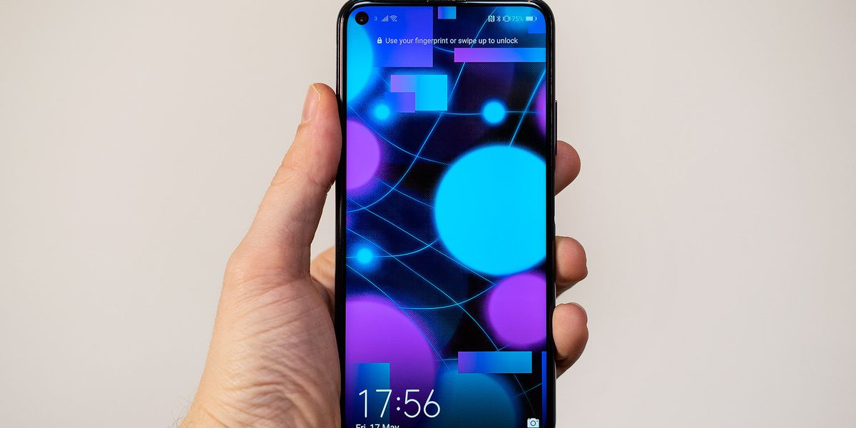 The Honor 20 Pro has flagship specs with a midrange price