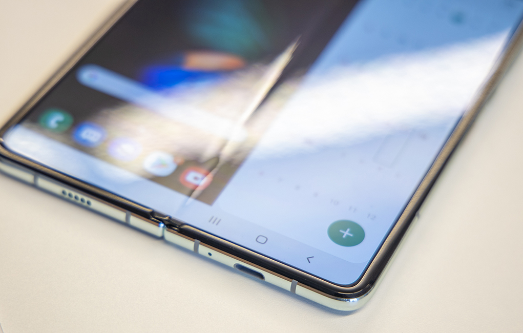 Tech Review: Second Time's the Charm for the Samsung Galaxy Fold