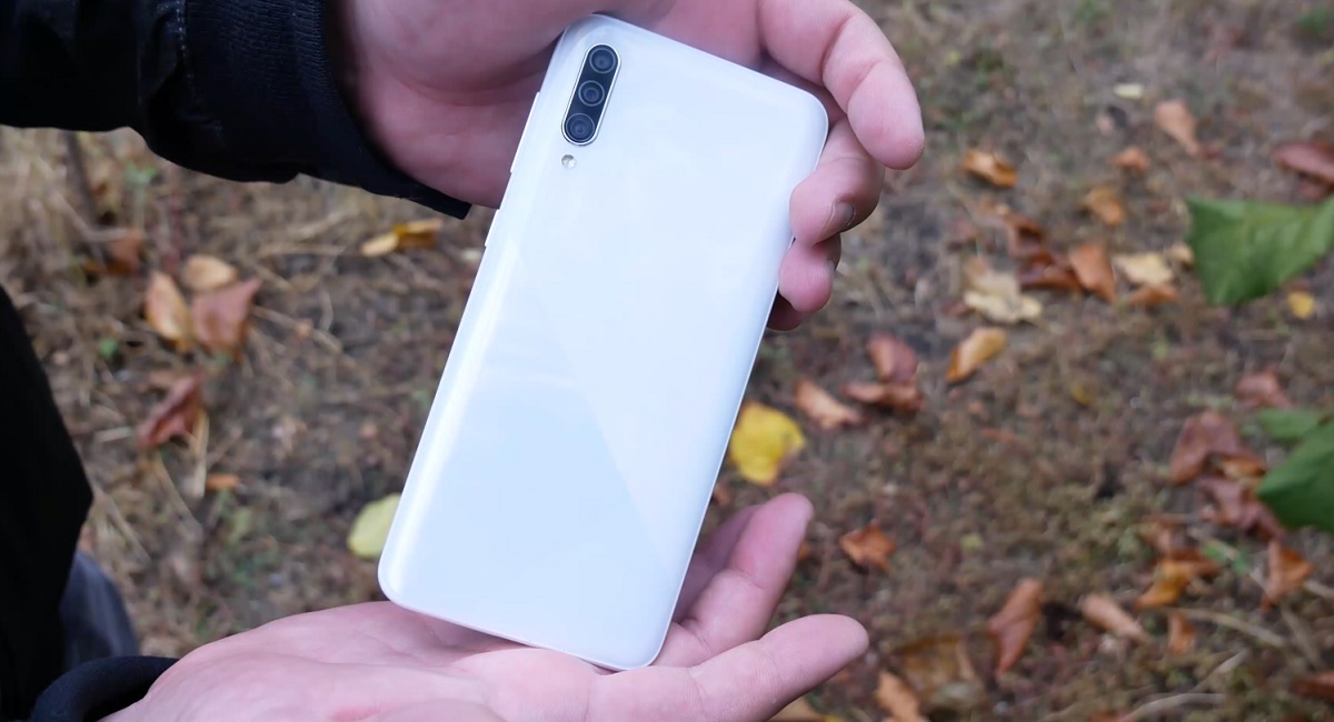 Video: Samsung Galaxy A30s review - Stylish and Concise
