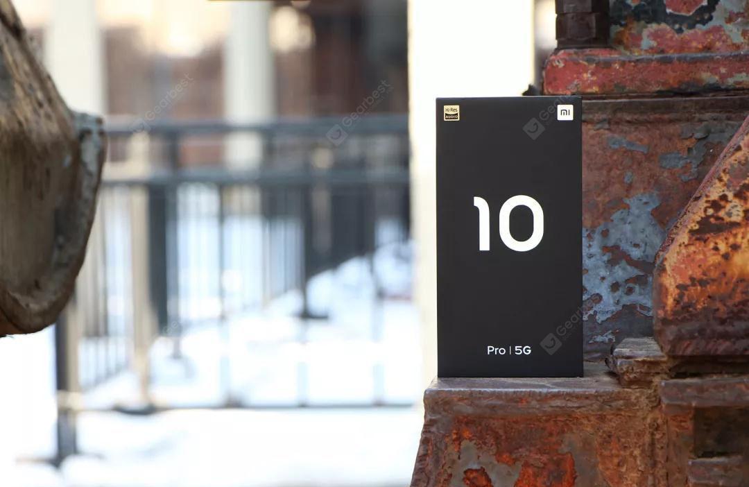Xiaomi Mi 10 Pro Hands Up Review: Is It your Dream Phone?