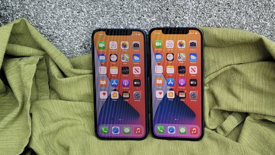 Apple's iPhone 12 and iPhone 12 Pro: Sharper Edges, Faster