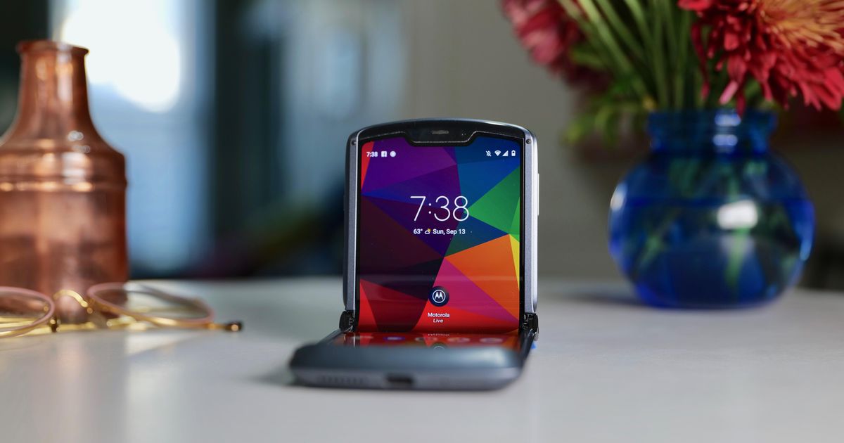 Motorola Razr 2020 review: The iconic flip phone has done it again