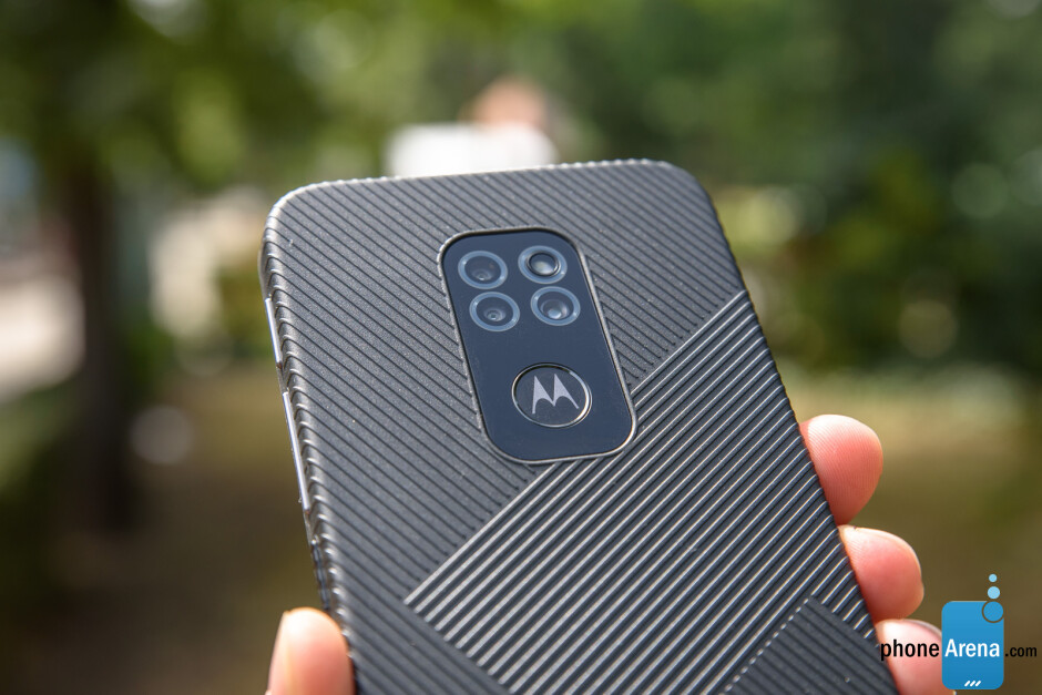 Motorola Defy (2021) review: no case required - PhoneArena