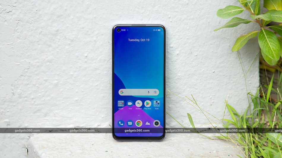Realme 8i Review: All-Rounder on a Budget? | NDTV Gadgets 360