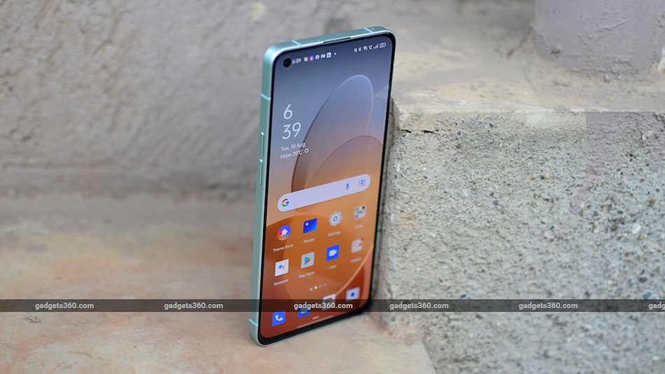 Oppo Reno 6 Review: Better Value Than the Reno 6 Pro | NDTV