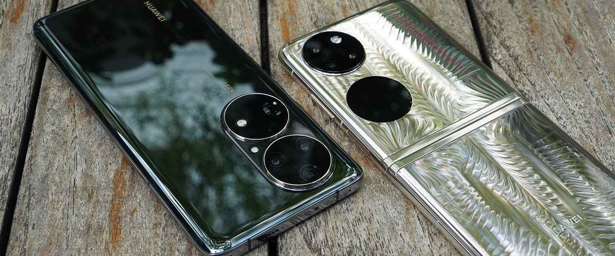 Huawei P50 Pocket vs Samsung Galaxy Z Flip3 - Flip Phone